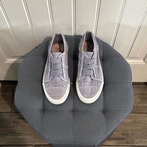 Casual Lavender Women’s Sneakers